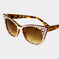 Crystal cat eye sunglasses