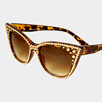 Crystal cat eye sunglasses