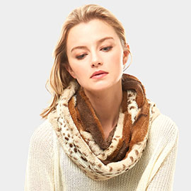 Animal Pattern Faux Fur Infinity Scarf