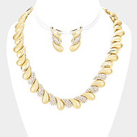 Oblique Rhinestone Pave Teardrop Detail Collar Necklace