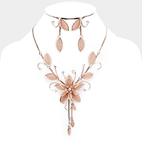 Stone Mesh Flower Leaf Bib Necklace