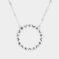 Antique Pattern Metal Open Circle Pendant Necklace