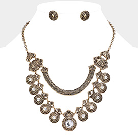 Round Stone Centered Antique Metal Link Bib Necklace