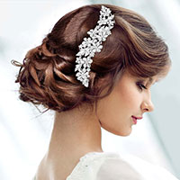 Stone Embellished Flower Leaf Cluster Vine Hair Comb