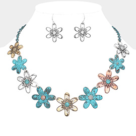 Antique Metal Flower Necklace