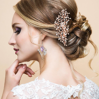 Flower Centered Stone Embellished Leaf Cluster Hair Comb