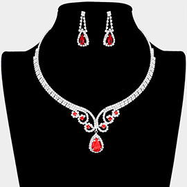 Teardrop  Accented Rhinestone Necklace