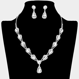 Teardrop Rhinestone Accented Necklace