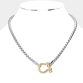 Metal Horseshoe Chunky Necklace 