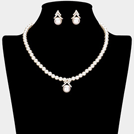 Pearl Pendant Pointed Necklace