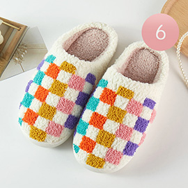 6Pairs - Multi Color Checkered Printed Home Slippers