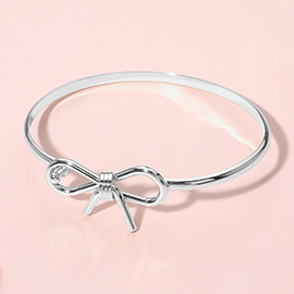 Metal Wire Bow Hook Bangle Bracelet