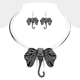 Metal Elephant Accented Necklace