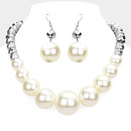 Faceted Beaded Chunky Pearl Necklace