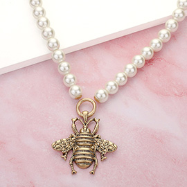 Metal Honey Bee Pendant Pearl Necklace