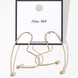 SECRET BOX_14K Gold Dipped Metal Wire Heart Earrings